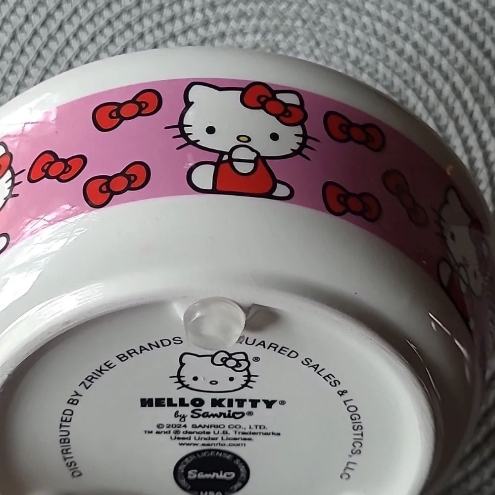 Hello Kitty Cat Dish
